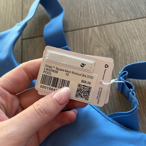 NWT Lululemon Ultralu Square-Neck Workout Bra Medium Support D/DD Cup Pool Blue - Picture 4 of 7
